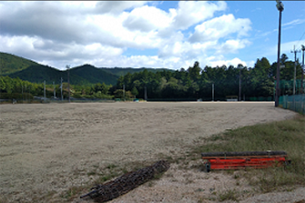 土山グラウンドの画像